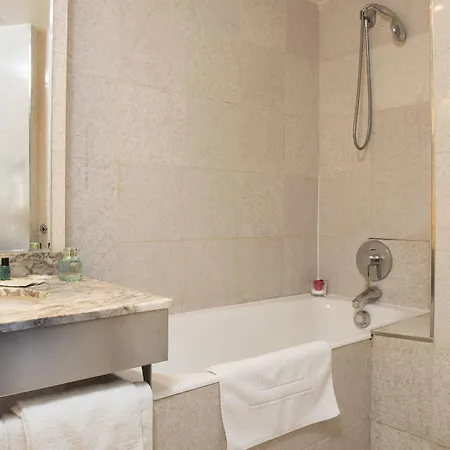 Bac Saint-germain 3* Parigi