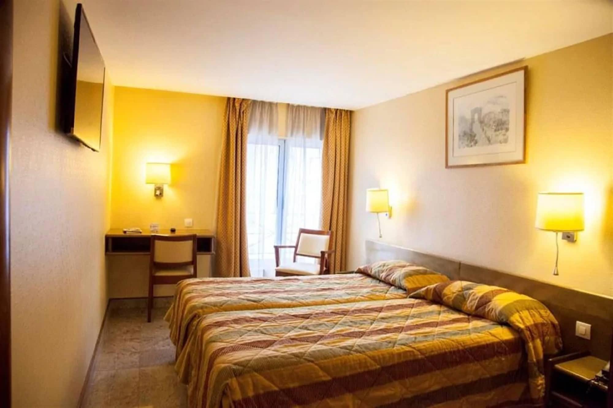 Bac Saint-germain 3* Parigi